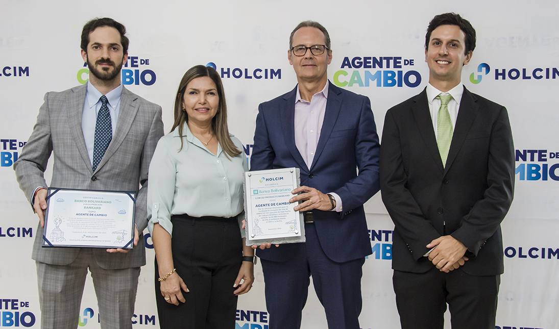 Banco Bolivariano recibe reconocimiento como Agente de Cambio de parte de Holcim